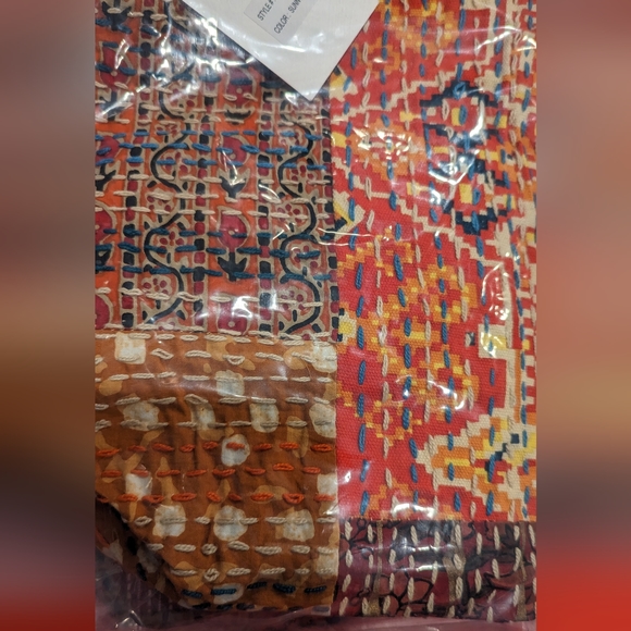 Boho Chic - Hand Stitched Patchwork Shoulder Bag - Fully Lined - Bohemian Style - Picture 11 of 12